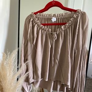 ShopHopes | off the shoulder flowy top